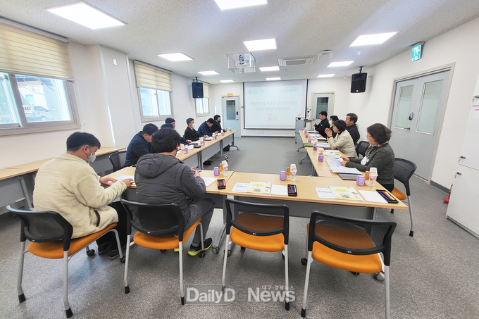 청송군보건의료원, 전국 보건소 벤치마킹 줄이어
