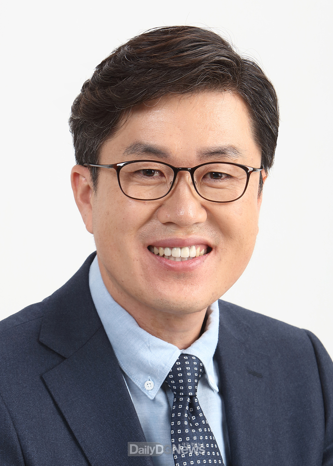 우충무(무소속, 다 선거구, 가흥 1·2동)의원