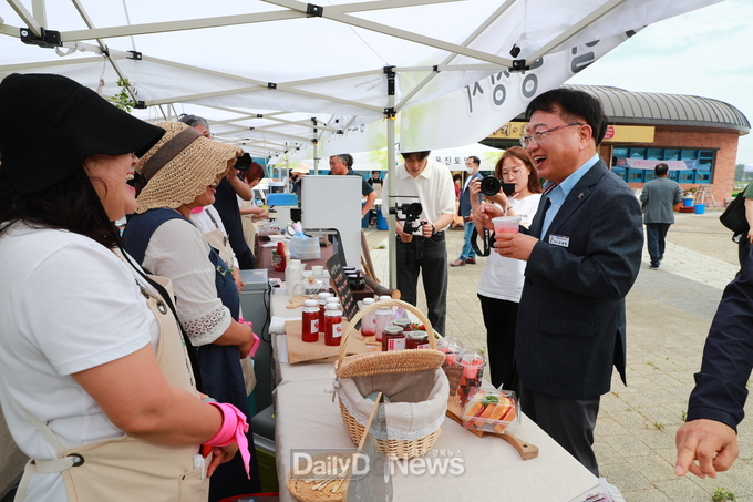 울진군 농촌 신활력플러스사업 울진 왕피천마켓숨 개장