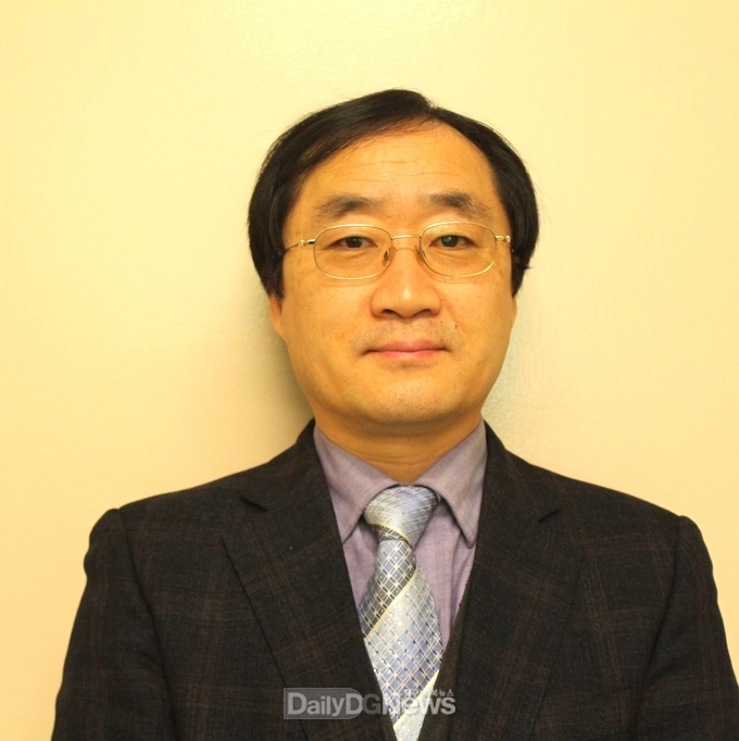 제3대 한국공공외교학회 회장으로 선출된 계명대학교 이승근 정치외교학전공 교수. (사진=계명대 제공)