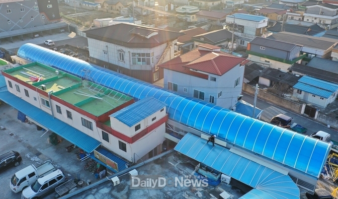 경주시, 안강시장 채소전 정비 보수 추진