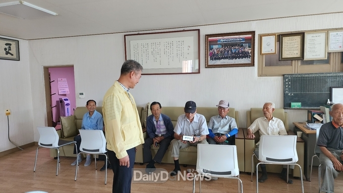 성주군 벽진면, 폭염대비 마을회관 방문 및 안부확인