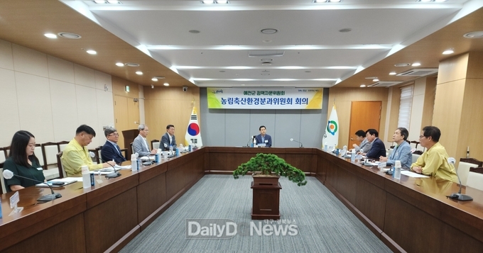 예천군, 정책자문위원회 농림축산환경분과 회의 개최