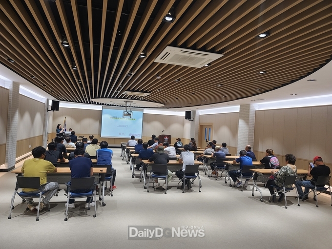 울릉군, 3분기 환경미화 업무 종사자 안전보건 정기교육 실시