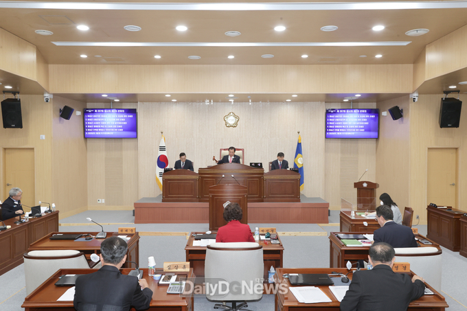 제267회 청송군의회 임시회 폐회