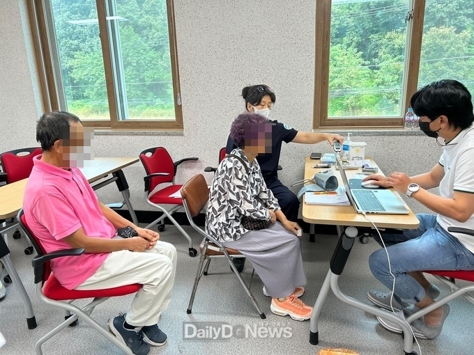 의성군생활이동지원센터 방문 건강검진사업 실시