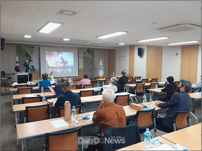 2022년 제9기 칠곡호국평화대학 강의 사진