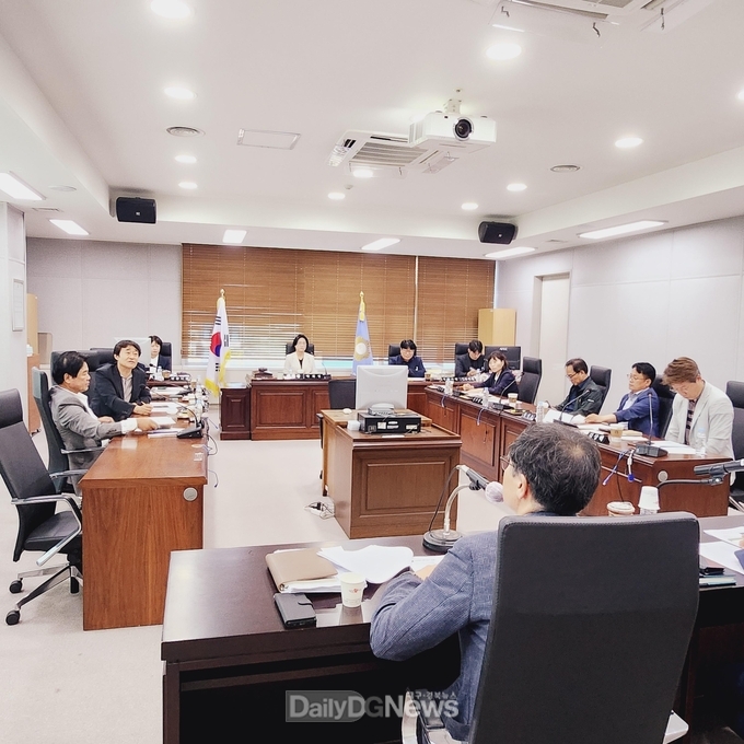 포항시의회 자치행정위원회, 긴급 간담회 실시