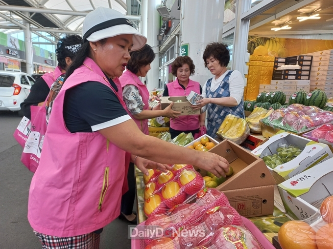 경산시여성단체협의회, 추석맞이 전통시장 장보기 캠페인 실시