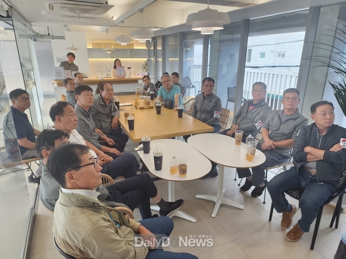 울릉군이장연합회, 국내 청년마을 우수사례지 견학