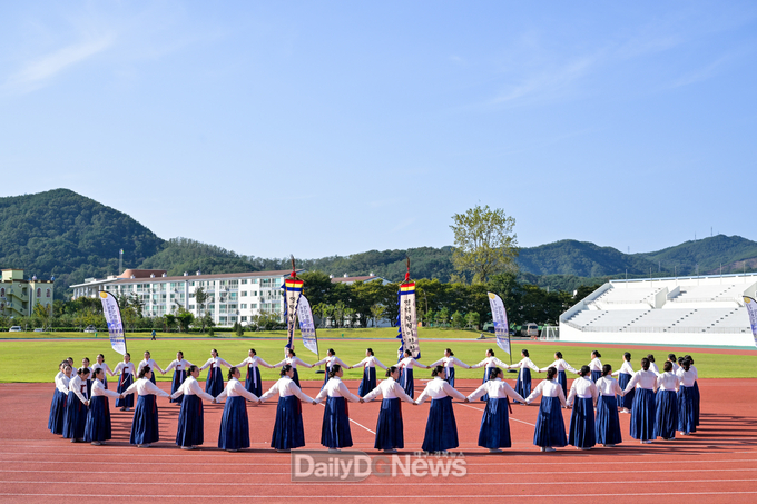 영덕 월월이청청보존회 정기발표회 선보여