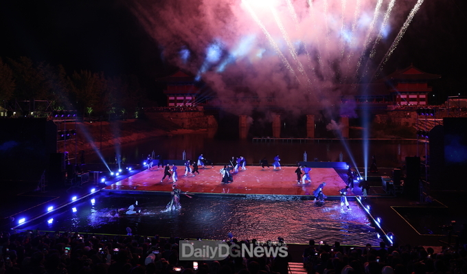 화백제전 주제공연
