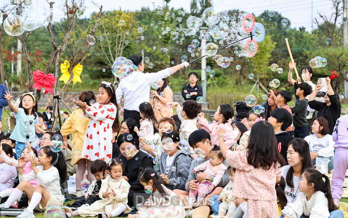 ‘참외가 버블버블’ 체험 행사 개최