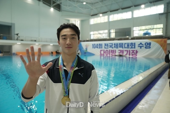  제104회 전국체육대회에서 5관왕 달성한 율곡고등학교 2학년 최강인 선수 