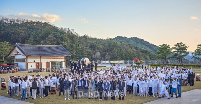 2023 세로토닌 드럼페스티벌 단체기념사진