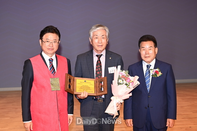 김천시, 2023 자랑스러운 경상북도민상에 선정 이부화