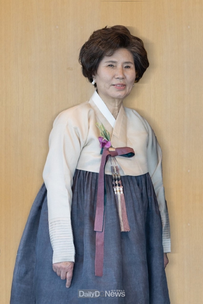 문경시송일지 도 무형문화재 호산춘 기능보유자, 2023 자랑스러운 도민상 수상