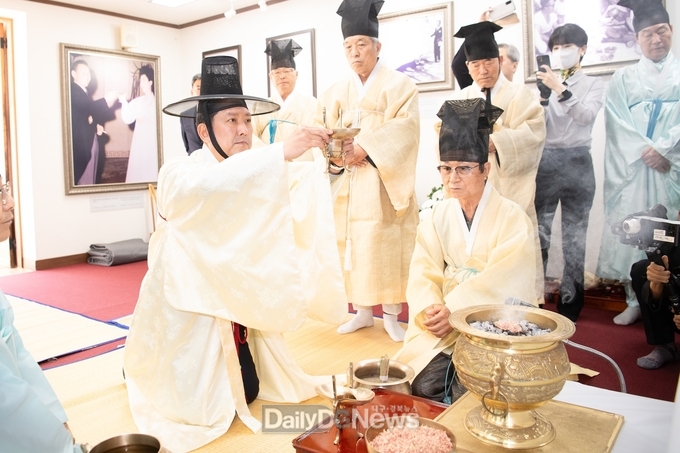 ‘박정희 대통령 서거 44주기 추모제 및 추도식’개최