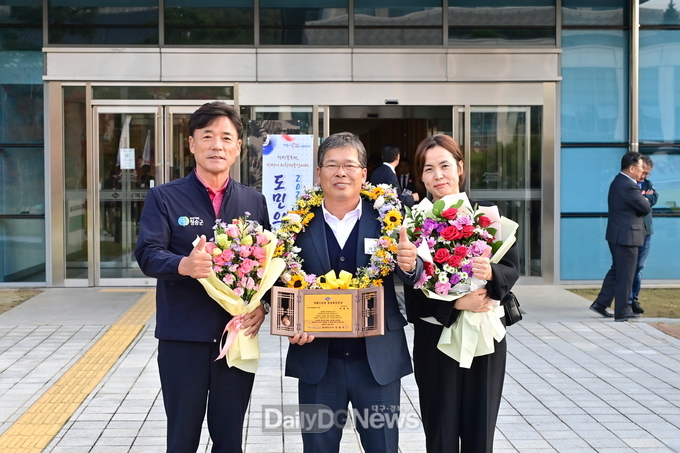 청송농업인단체협의회 곽동주 회장, 자랑스러운 경북도민상 수상