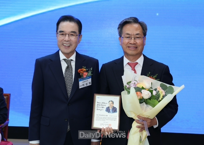 오도창 영양군수, 2023년 지역농업발전 선도인상 수상