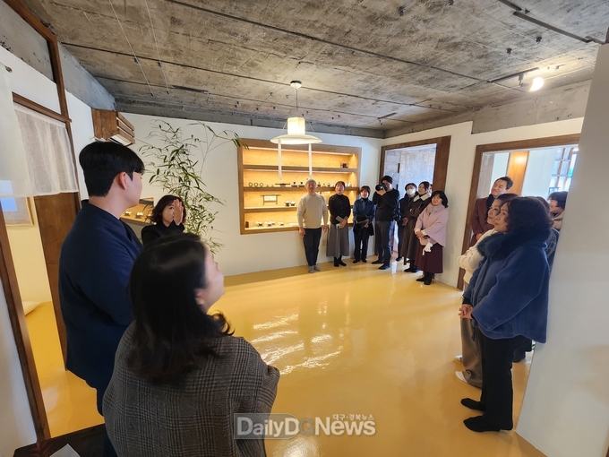 안동관광두레 사업 세번째 성과, 괄사 카페‘사휴원’오픈