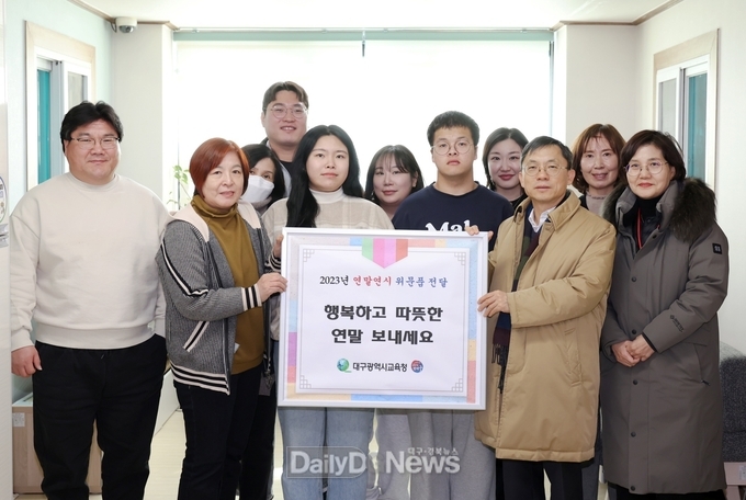 전진석 대구시교육청 부교육감이 22일 일시청소년 쉼터 꿈마루를 방문하고 있다. (사진=대구시교육청 제공)