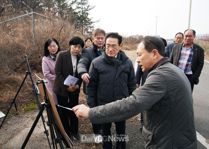  최기문 영천시장, 갑진년 새해 첫 행보... 현장에서 답을 찾다(군사시설보호구역 해제 현장방문)