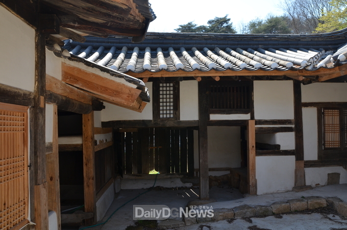 옥계종택 익사채 중층공간 활용(출처_박진기 연구원).