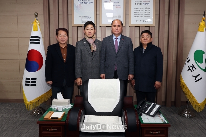 ㈜송림‧㈜대성레미콘, 상주시장학회 장학금 기탁