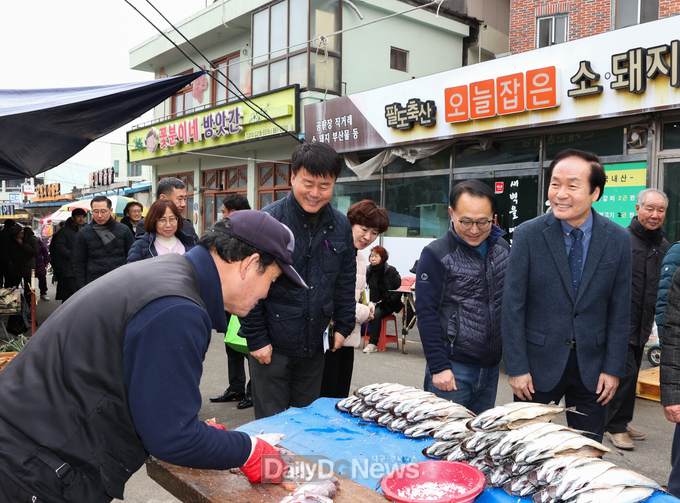 의성군, 설 차례상 장보기는 전통시장에서