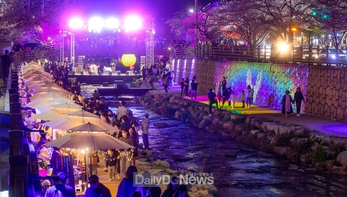 2023년 청춘 금오천 벚꽃페스티벌