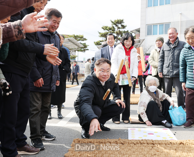 칠곡군, 8개 읍면 곳곳에서 펼쳐진 정월대보름 맞이 다양한 행사 눈길
