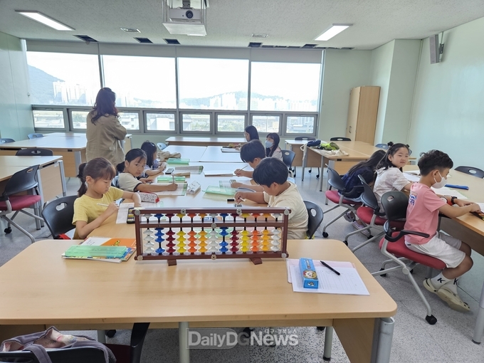 김천시립도서관 , ‘2024년 상반기 문화강좌’ 수강생 모집