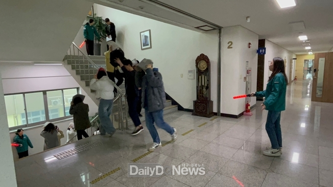 청도군, 지진대피 민방위 훈련 실시