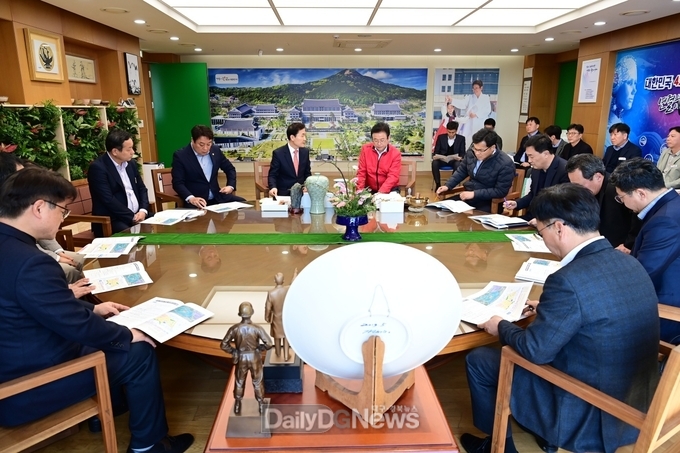 고령군, 주요 현안사업 추진 위한 경북도청 방문!