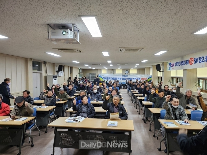 군위군, 찾아가는 영농부산물 파쇄단 운영