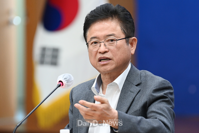 이철우 경북도지사, 일본의 교과서 역사왜곡 검정결과 발표에 강력 규탄
