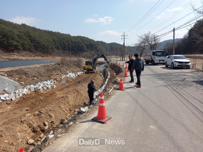 도산면장 직접 공사현장 방문 관계자 독려