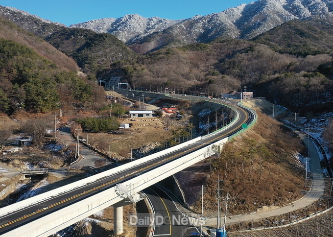  마구령터널 전경