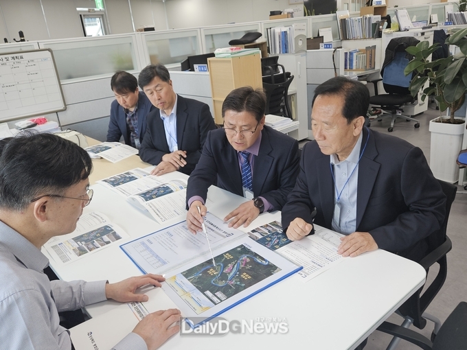 박현국 봉화군수 중앙부처 방문
