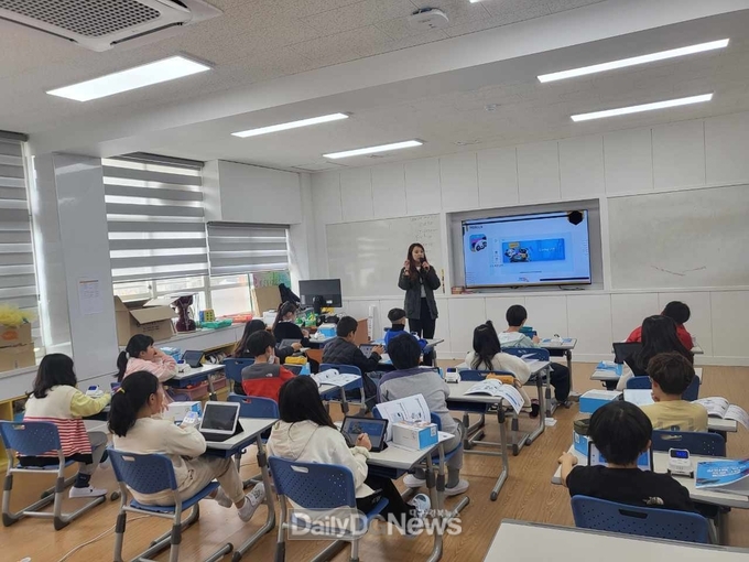 학교로 찾아가는 창의융·복합 프로그램 운영
