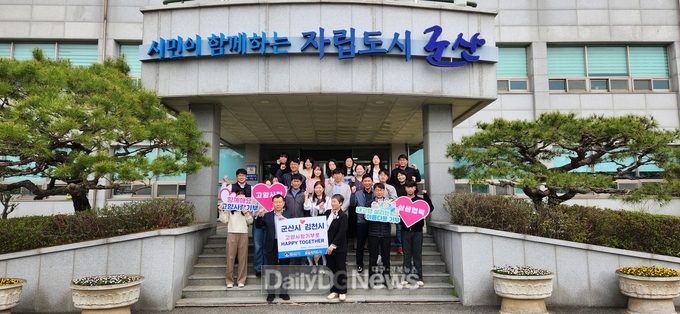 김천시, 자매도시 군산시 농업기술센터와 고향사랑기부금 교차 전달로 상생협력!