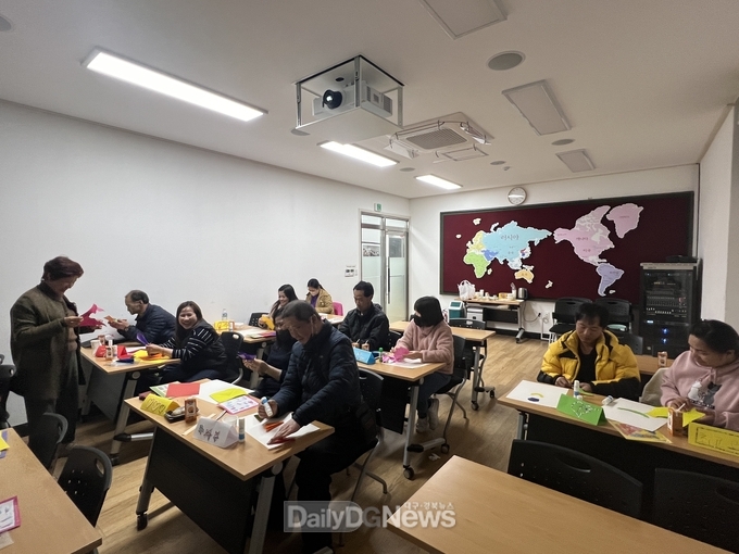 영덕군 가족센터, 집단상담 프로그램 실시