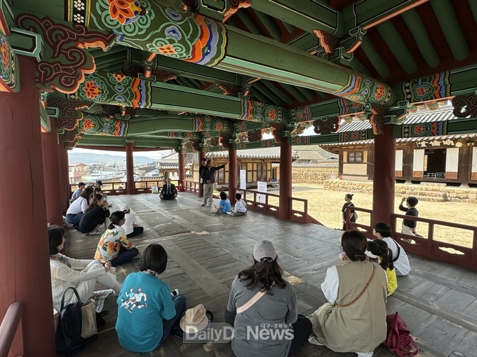 군위군, 의흥향교 지역문화유산 활용사업 시작
