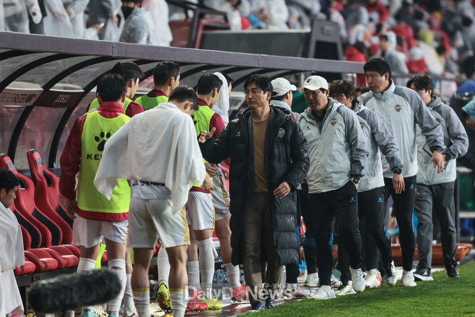 김천상무, 포항 원정서 0대 0 무승부