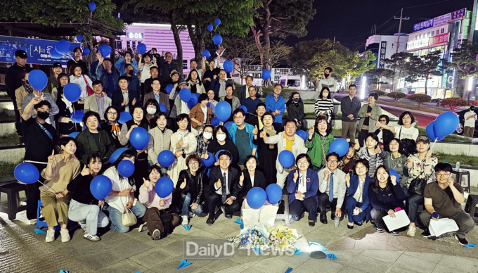 더불어민주당 이영수 후보, 시와 음악이 있는 해단식 개최