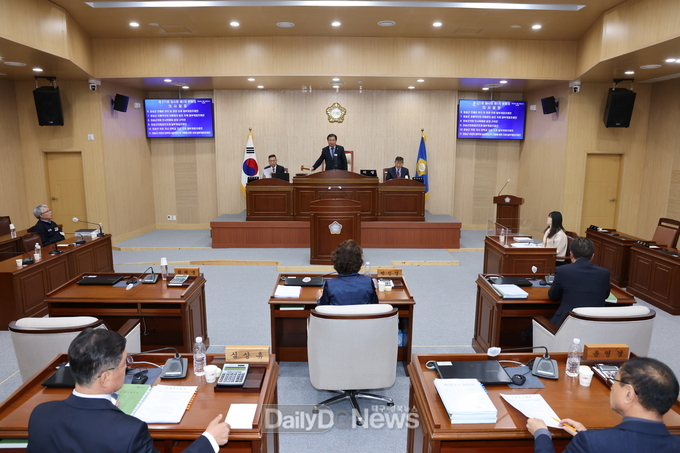 청송군의회, 제271회 임시회 폐회
