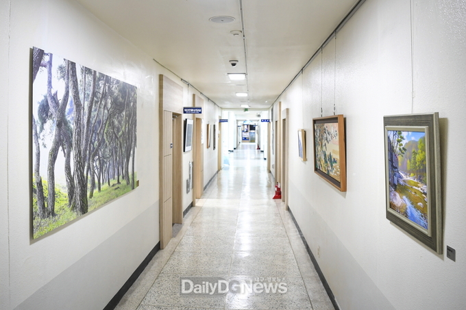 문경시 시청사‘작은 미술관’으로 재탄생