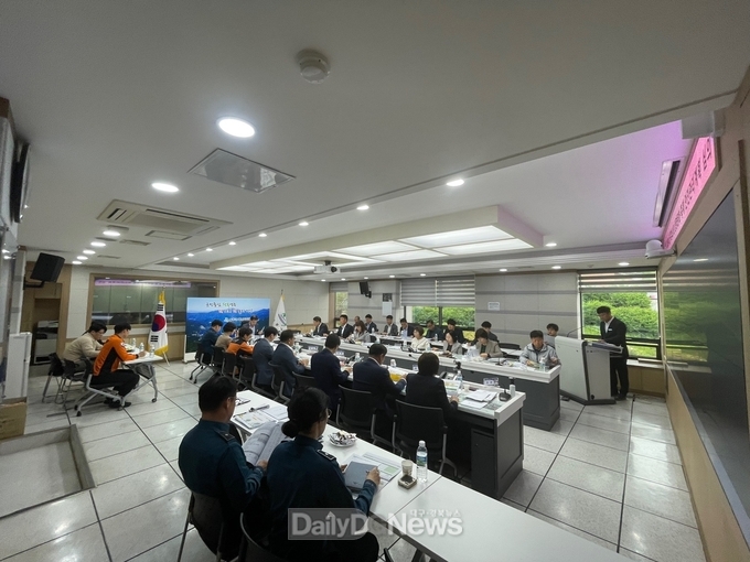 성주군, 2024 성주참외 생명문화축제 안전관리계획 심의위원회 개최!