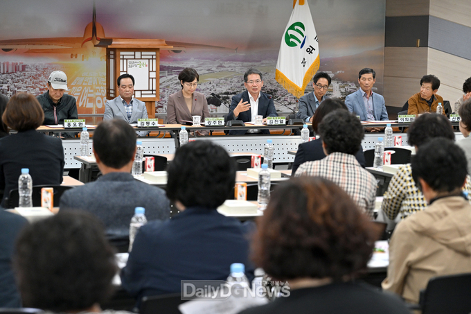 군위군, 대구공동모금회와 업무협약 및 읍면지역사회보장협의체 역량강화 교육 실시